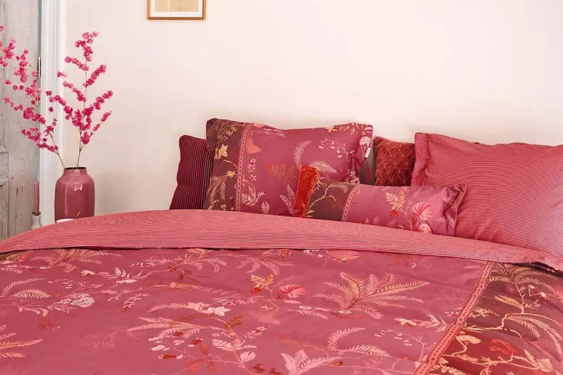 Kussensloop Isola Roze